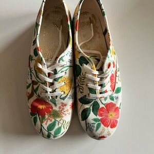 🌸 Keds Rifle Paper Co. Floral Sneakers – Size 10 🌸